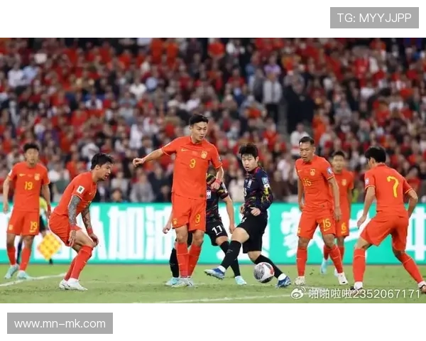 足球球星开直播分享训练生活与粉丝互动引发热议